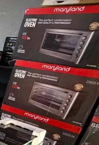 Cajas de hornos eléctricos Maryland en el depósito de KUMiKO